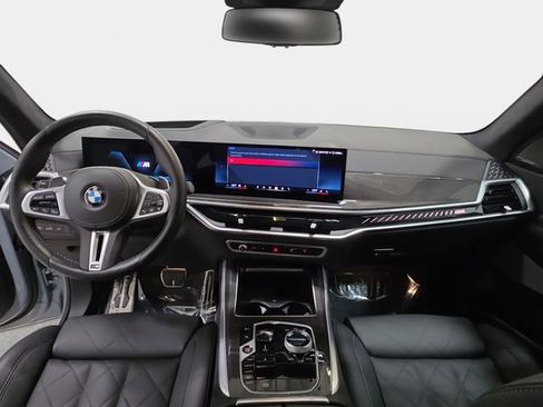 Used 2026 BMW X5 M60i AWD/4WD image 9