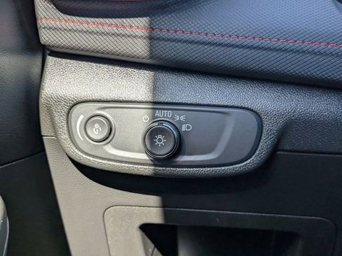 Used 2025 Chevrolet TrailBlazer RS w/ Convenience Package image 31