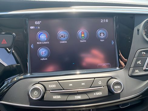 Used 2020 Buick Envision Premium w/ Driver Confidence Package AWD/4WD image 18