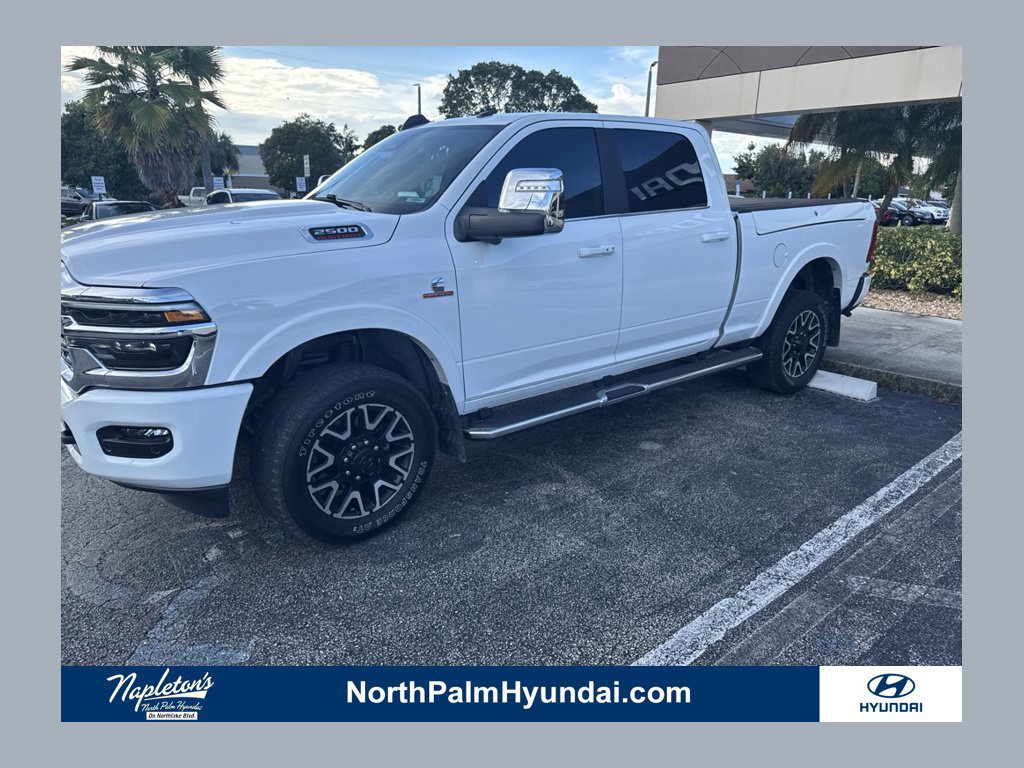 Used 2025 RAM 2500 Limited w/ Towing Technology Group AWD/4WD image 1