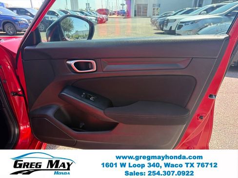 Used 2025 Honda Civic Sport image 28