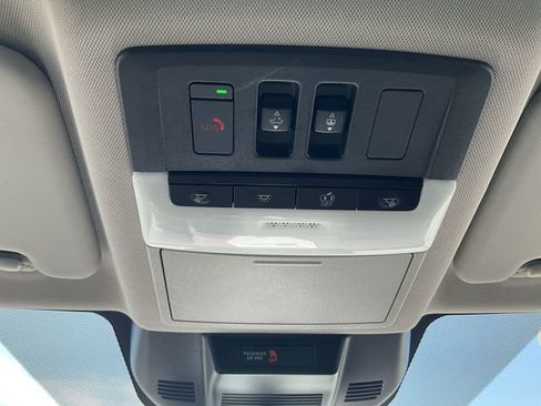Certified 2023 Nissan Rogue SL w/ SL Premium Package AWD/4WD image 17