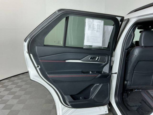 Used 2026 Ford Explorer ST-Line AWD/4WD image 29