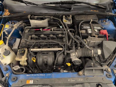 Used 2010 Ford Focus SE image 38