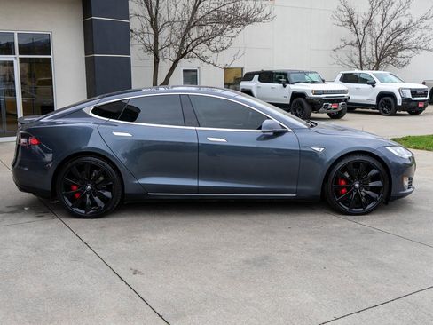 Used 2015 Tesla Model S P85D image 8