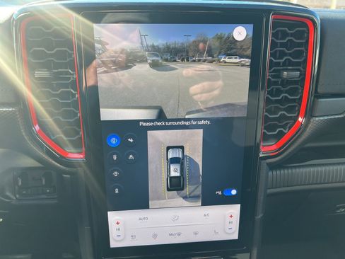 New 2025 Ford Ranger Raptor image 32