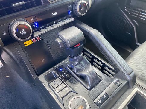 Used 2024 Toyota Tacoma TRD Sport RWD image 35