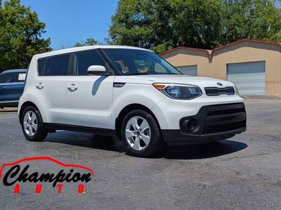 Used 2017 Kia Soul w/ Convenience Package