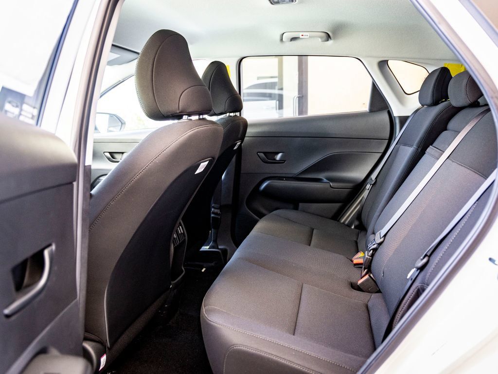New 2025 Hyundai Kona SEL FWD image 27