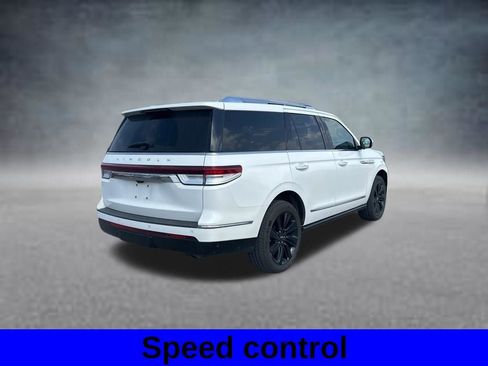 Used 2023 Lincoln Navigator Reserve AWD/4WD image 13
