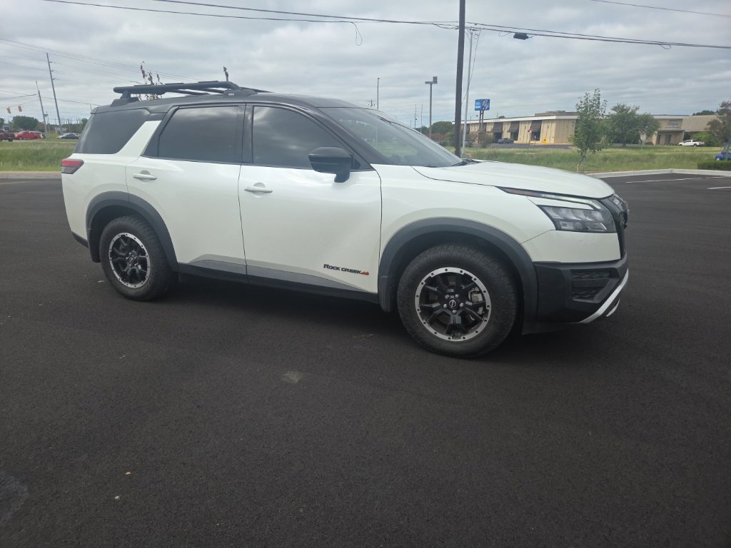 Used 2024 Nissan Pathfinder Rock Creek AWD/4WD image 14
