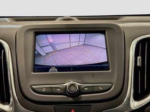 Used 2020 Chevrolet Equinox LT FWD image 12