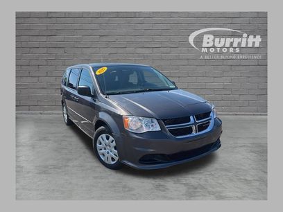 Used 2017 Dodge Grand Caravan SE