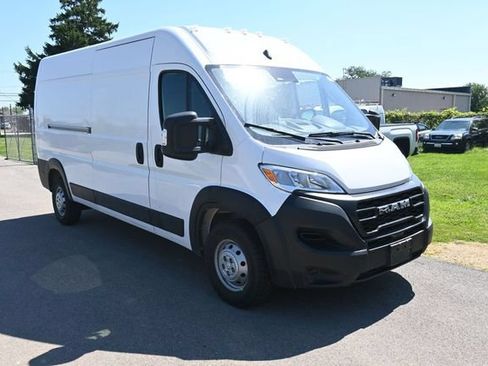 Used 2023 RAM ProMaster 2500 FWD image 5