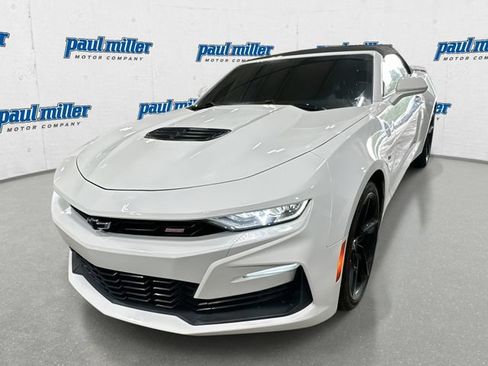 Used 2022 Chevrolet Camaro SS RWD image 1