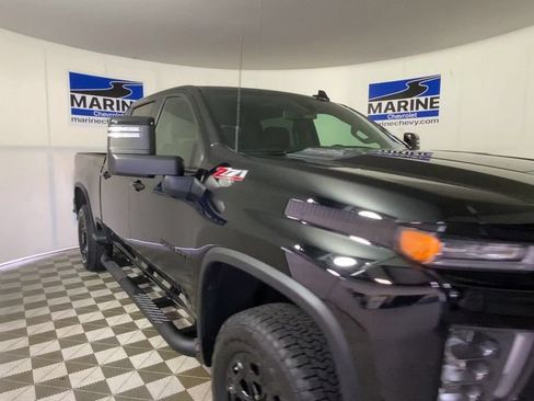 Used 2022 Chevrolet Silverado 2500 LTZ w/ LTZ Plus Package AWD/4WD image 4
