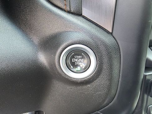 Used 2022 GMC Sierra 2500 AT4 w/ AT4 Preferred Package AWD/4WD image 19