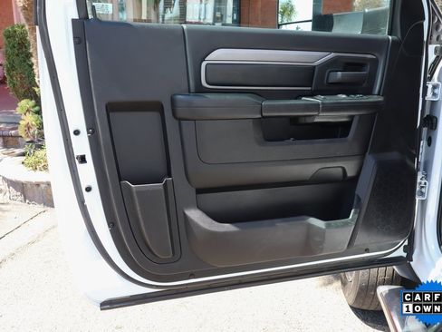 Used 2022 RAM 5500 Tradesman image 15