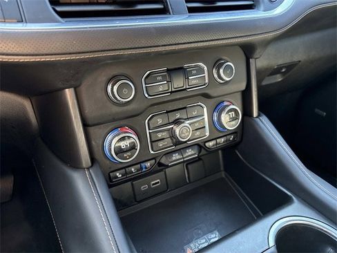 Used 2024 GMC Yukon AT4 w/ Technology Package image 36