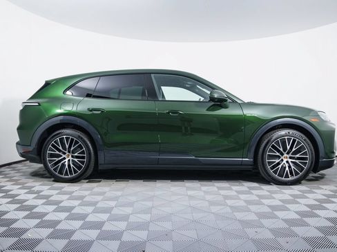 Used 2026 Porsche Cayenne Electric AWD/4WD image 8