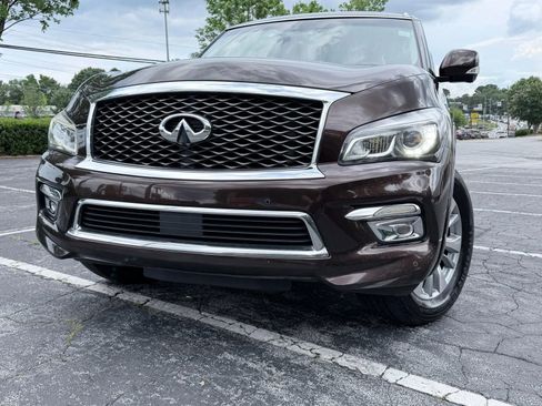 Used 2017 INFINITI QX80 4WD image 4