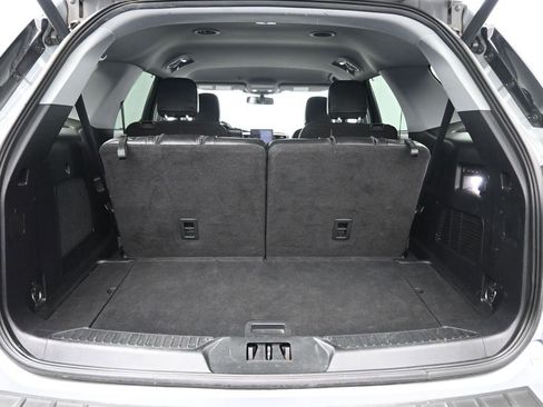 Used 2022 Ford Explorer Limited w/ Equipment Group 301A image 34