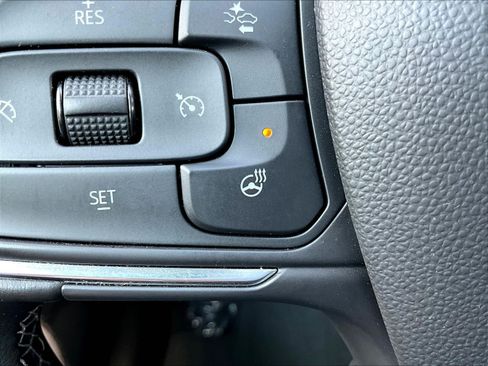 Used 2024 Buick Encore GX Preferred w/ Comfort Package FWD image 37