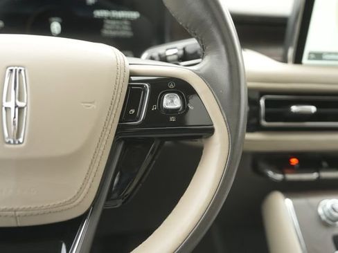 Used 2022 Lincoln Aviator Reserve w/ Elements Package Plus image 26