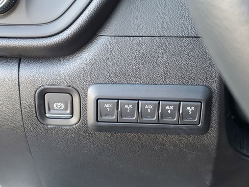 New 2025 GMC Sierra 3500 Pro w/ Convenience Package image 25