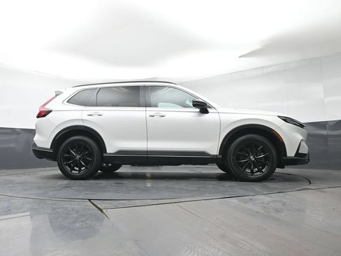 Certified 2024 Honda CR-V Sport image 32