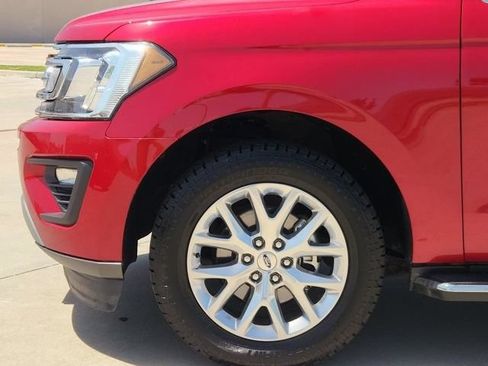 Used 2021 Ford Expedition XLT RWD image 8