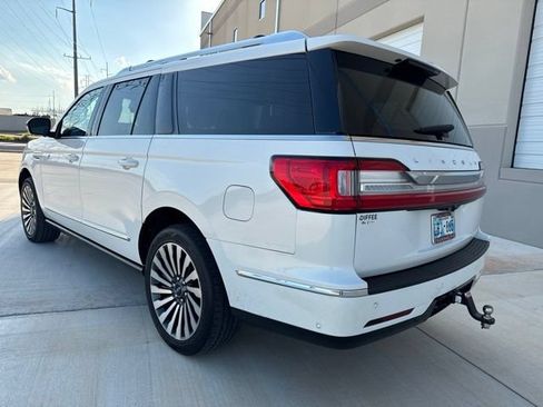 Used 2021 Lincoln Navigator L Reserve w/ Luxury Package AWD/4WD image 7