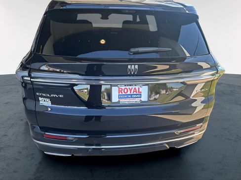 New 2026 Buick Enclave Avenir w/ Super Cruise Package image 5