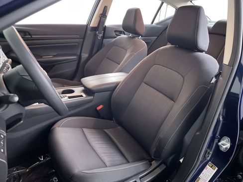 Used 2023 Nissan Altima 2.5 S image 12