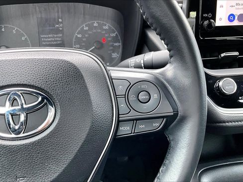 Used 2023 Toyota Corolla SE image 24