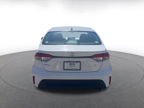 Used 2025 Toyota Corolla LE image 11