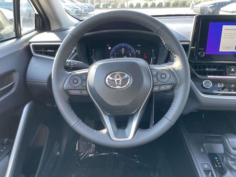 New 2026 Toyota Corolla Cross LE image 25