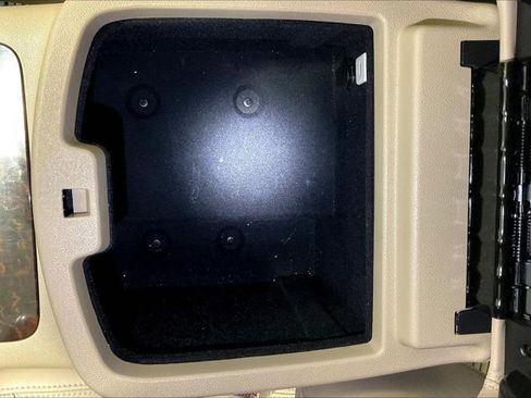 Used 2014 GMC Yukon Denali image 40