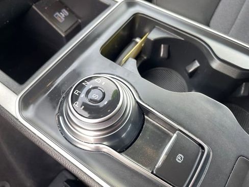 Used 2022 Ford Edge SE image 21