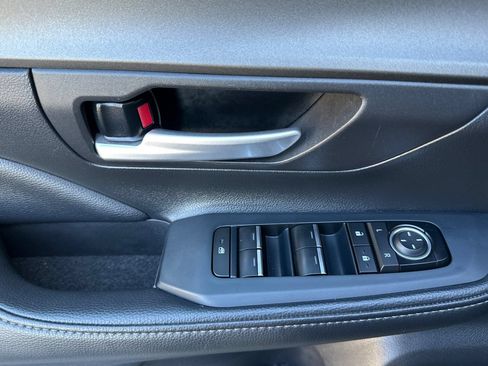 Certified 2025 Toyota Grand Highlander AWD image 11