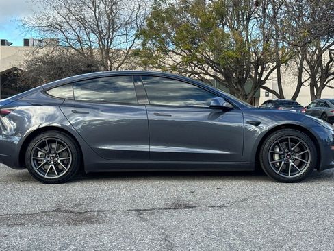 Used 2022 Tesla Model 3 Long Range image 3