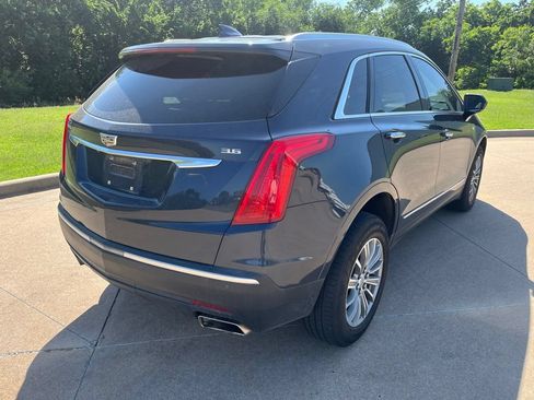 Used 2018 Cadillac XT5 Luxury FWD image 5