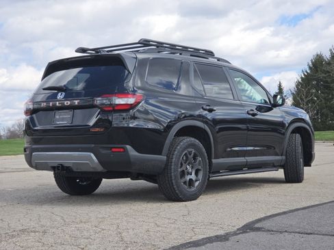 New 2026 Honda Pilot TrailSport image 20