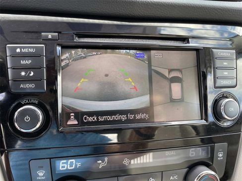 Used 2019 Nissan Rogue Sport SL w/ Premium Package image 24