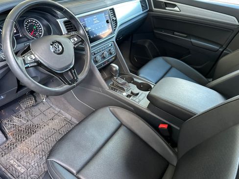 Used 2019 Volkswagen Atlas SE w/ Towing Package AWD/4WD image 11