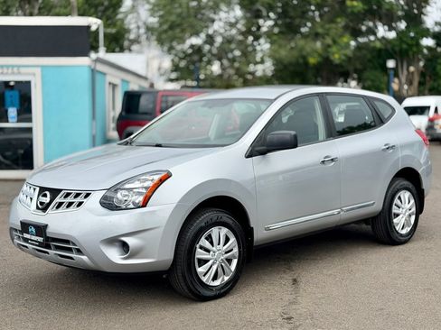 Used 2015 Nissan Rogue S AWD/4WD image 4