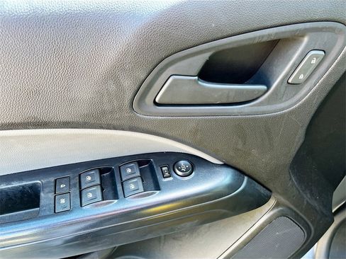 Used 2021 Chevrolet Colorado W/T w/ Custom Special Edition image 17