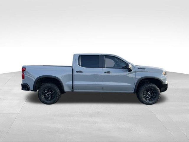 Used 2024 Chevrolet Silverado 1500 ZR2 AWD/4WD image 6