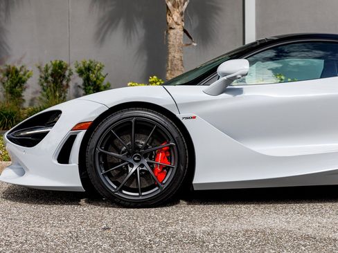 New 2026 McLaren 750S image 4