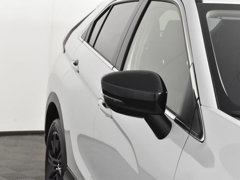 Used 2024 Mitsubishi Eclipse Cross LE image 14